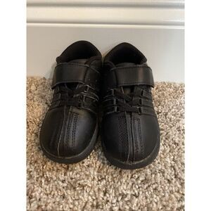 Infant/ Toddler K Swiss Classic Sneakers -‎ Black (size 7)